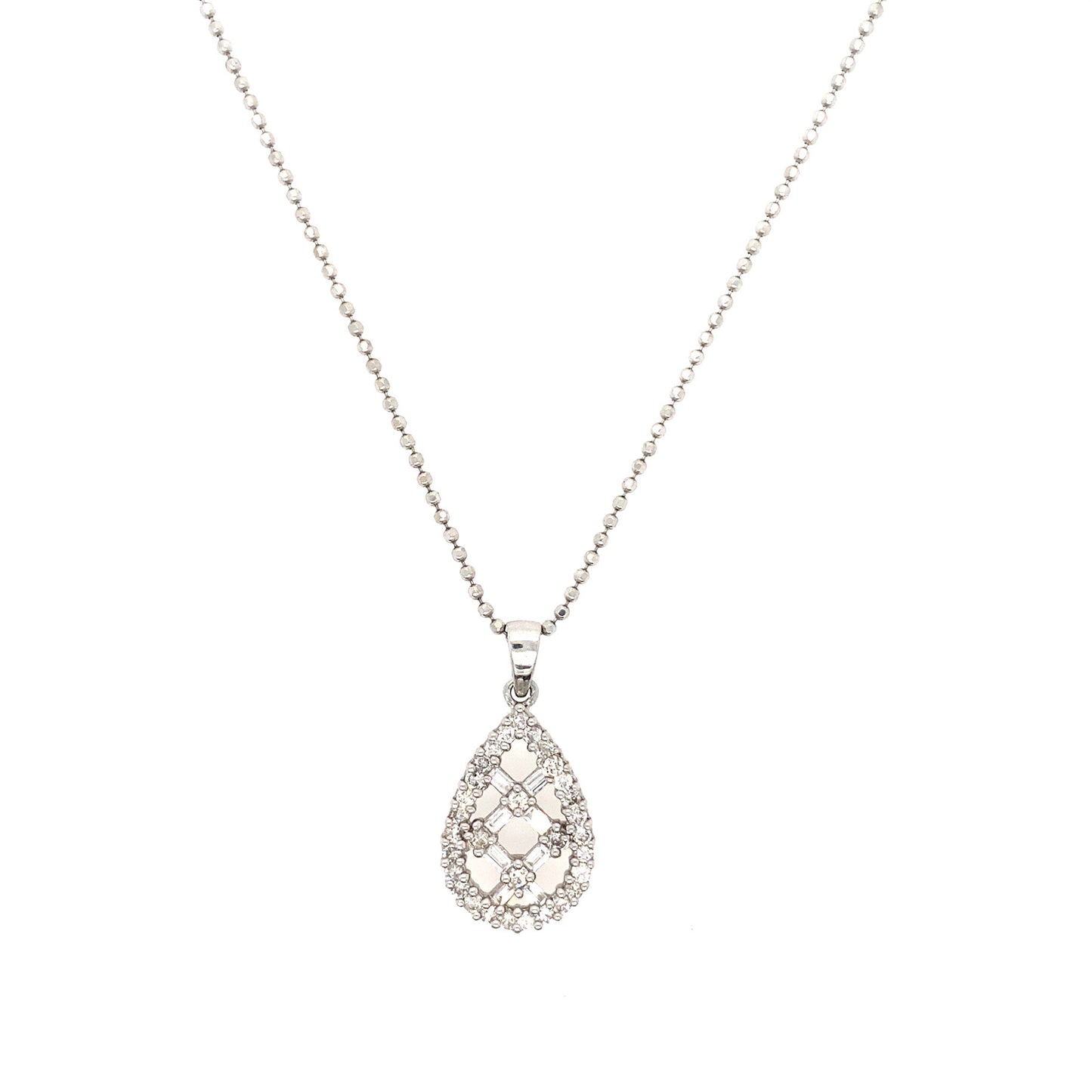 Diamond Pattern Necklace